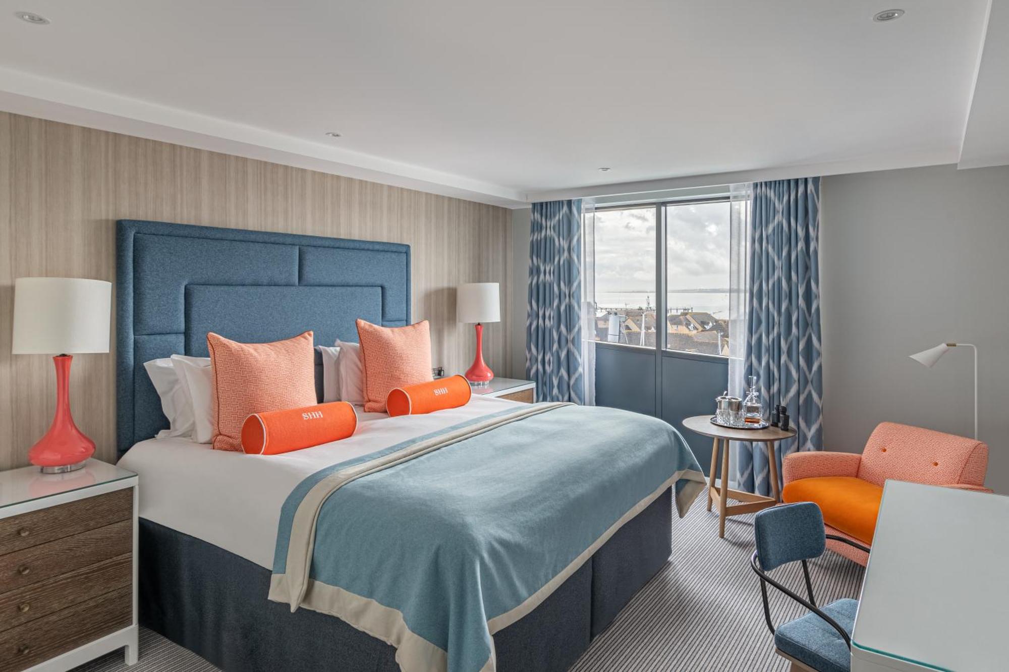 เซาท์แฮมป์ตัน ฮาร์เบอร์ โฮเต็ล แอนด์ สปา Hotel เซาธ์แธมป์ตัน ภายนอก รูปภาพ A bedroom at the hotel
